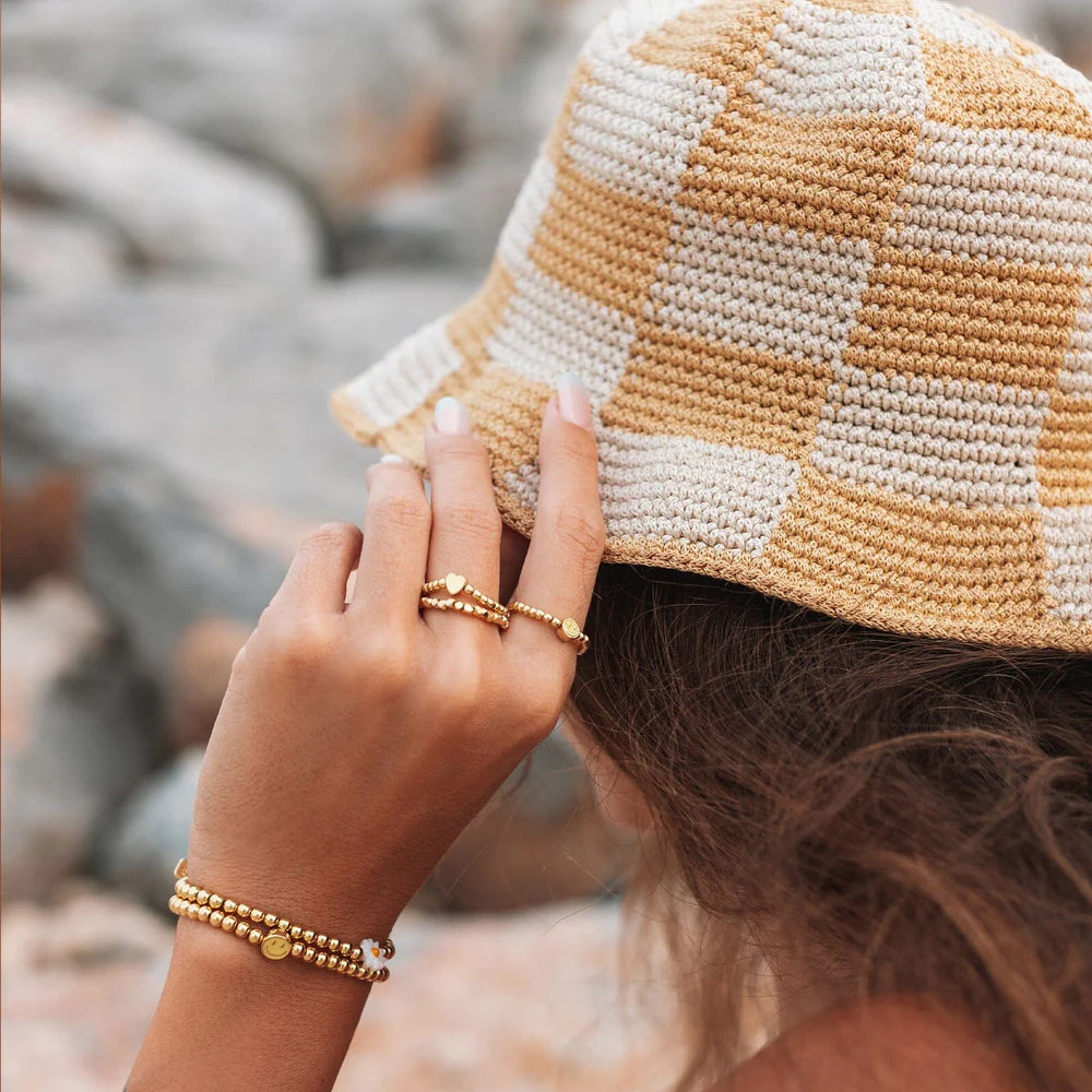 Pure Vida Gold Heart Bead Stretch Ring