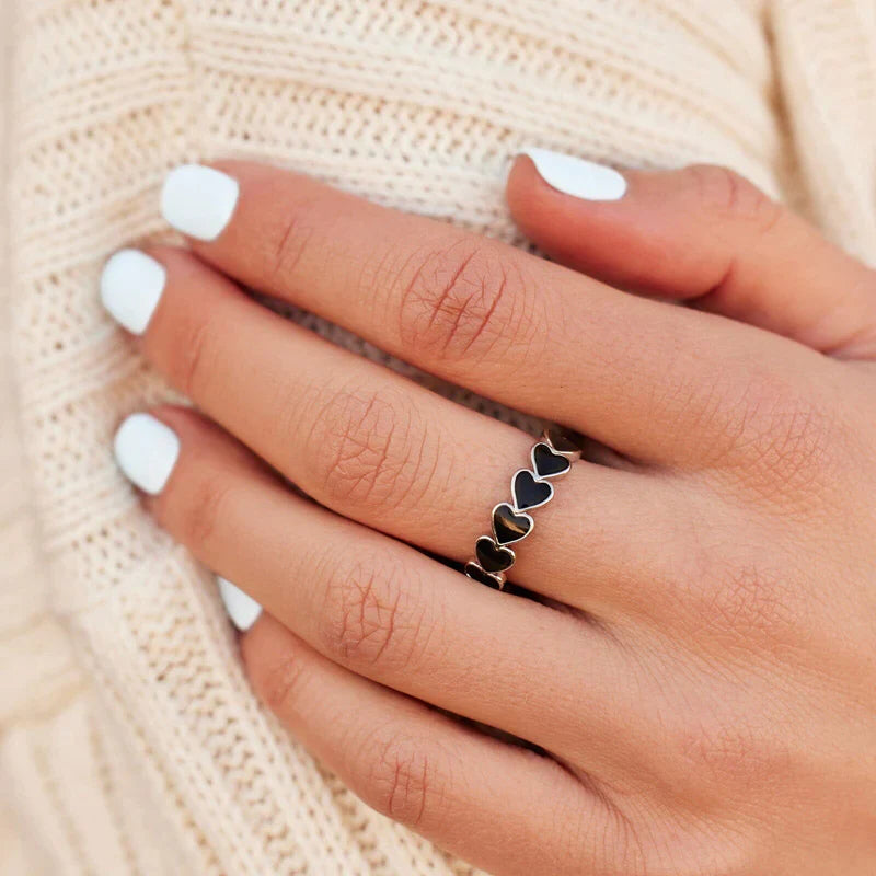 Pura Vida Mood Love Hearts Band Ring - Size 8