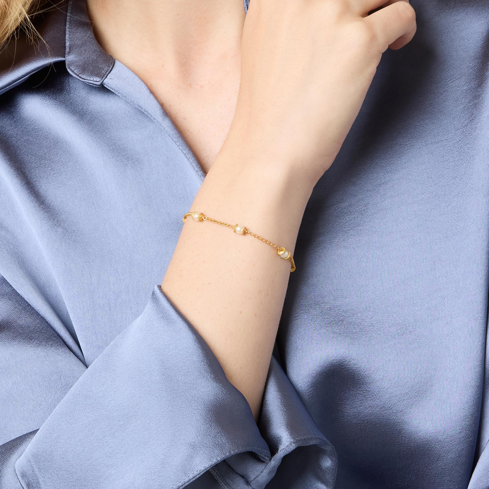Julie Vos Hydra Delicate Bracelet - Pearl