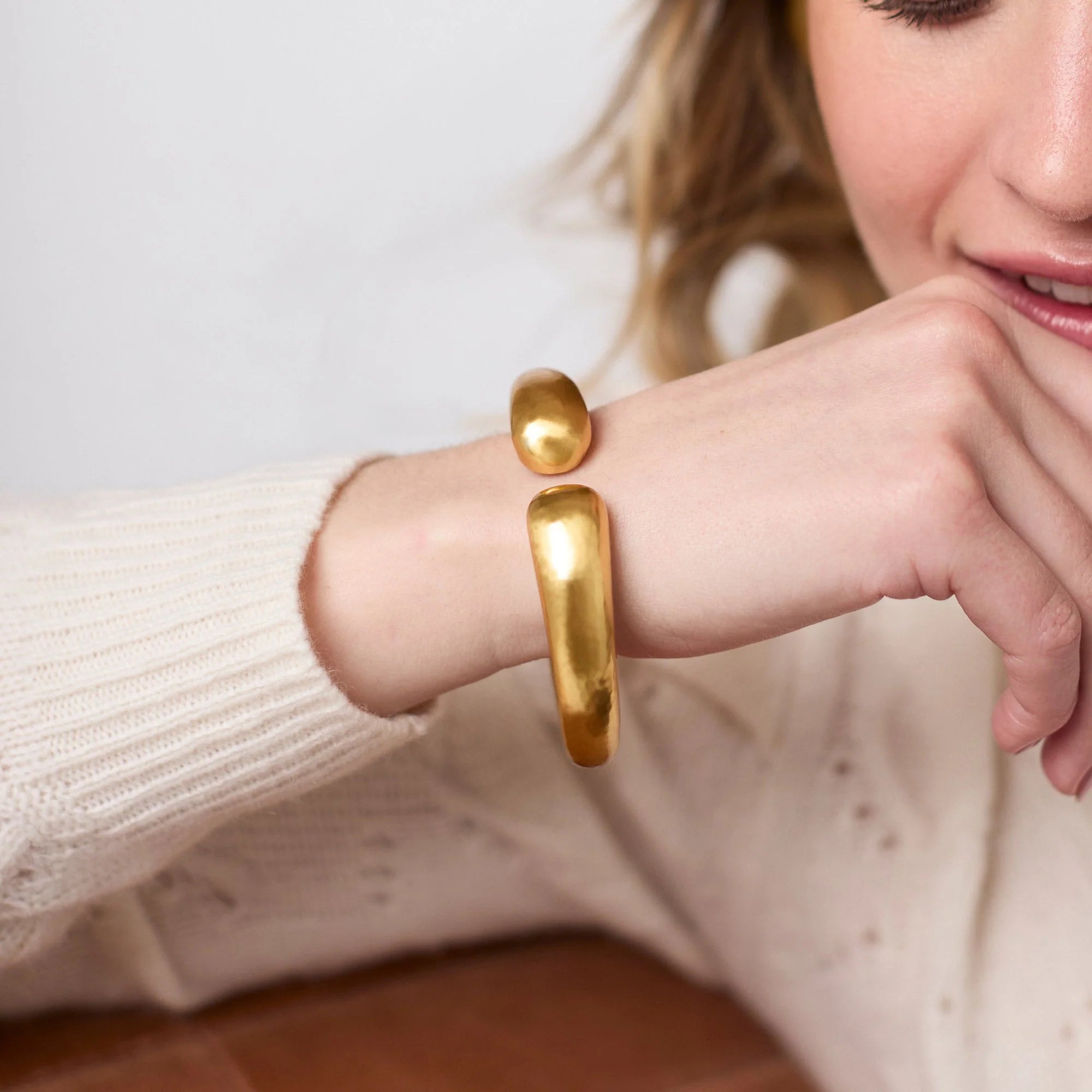 Julie Vos Solara Demi Cuff - Gold